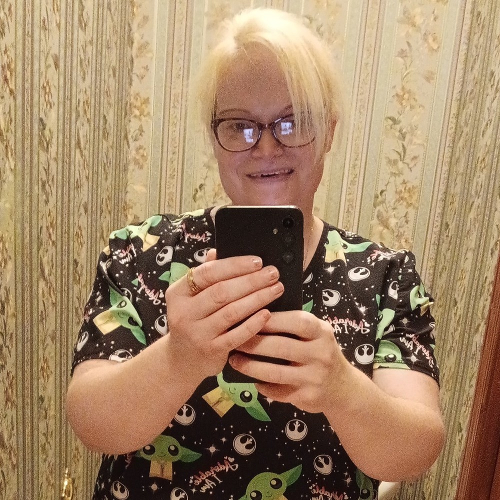 Meet your Posher, Kristen